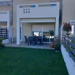 Magnolia Vilă Nea Iraklitsa