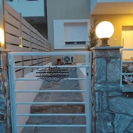 Magnolia Nea Iraklitsa