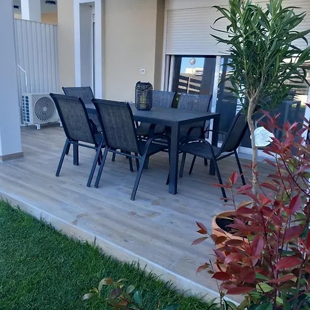 Villa Magnolia Nea Iraklitsa